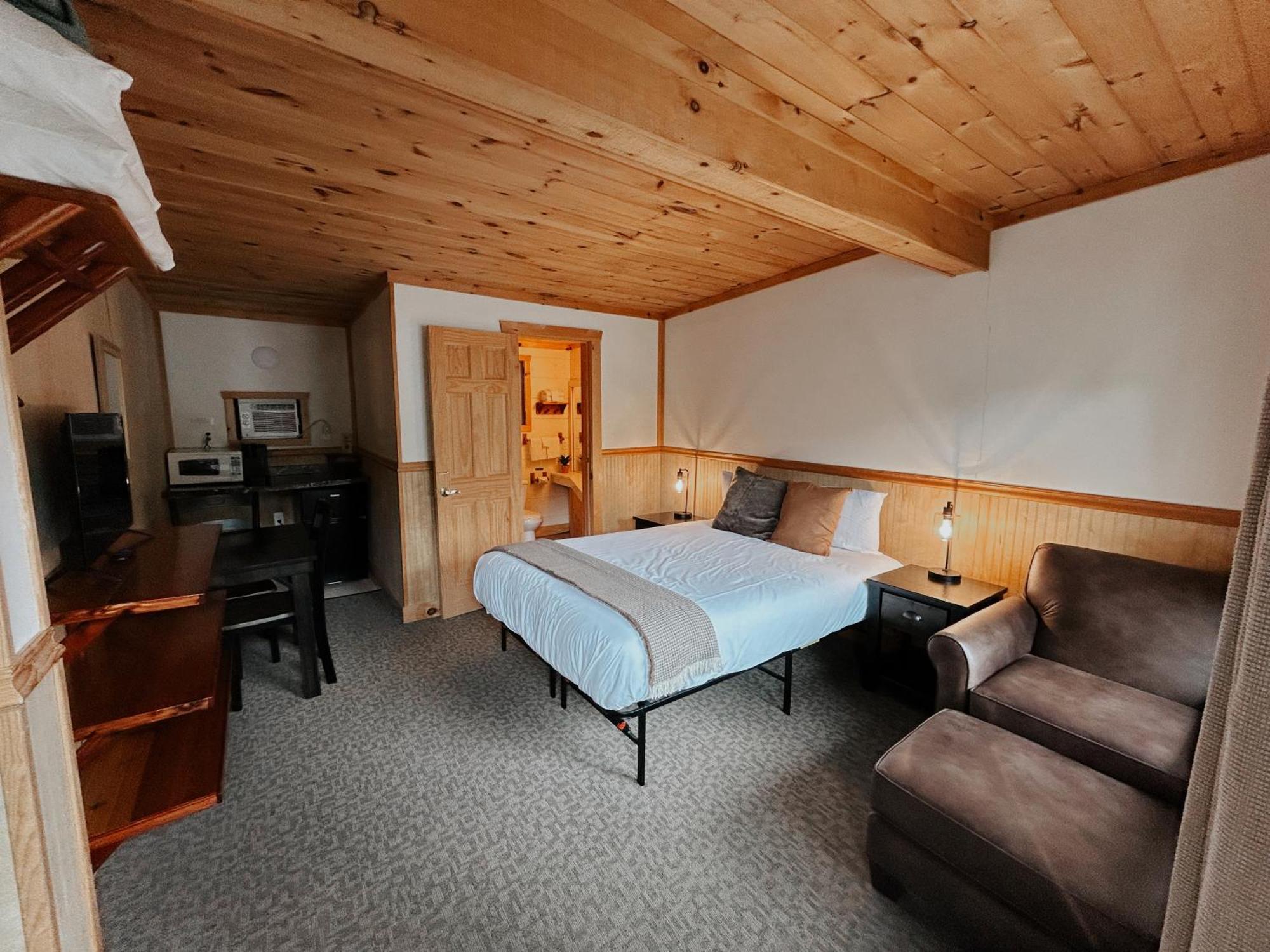 Waters Edge Lodge Lake George Eksteriør bilde