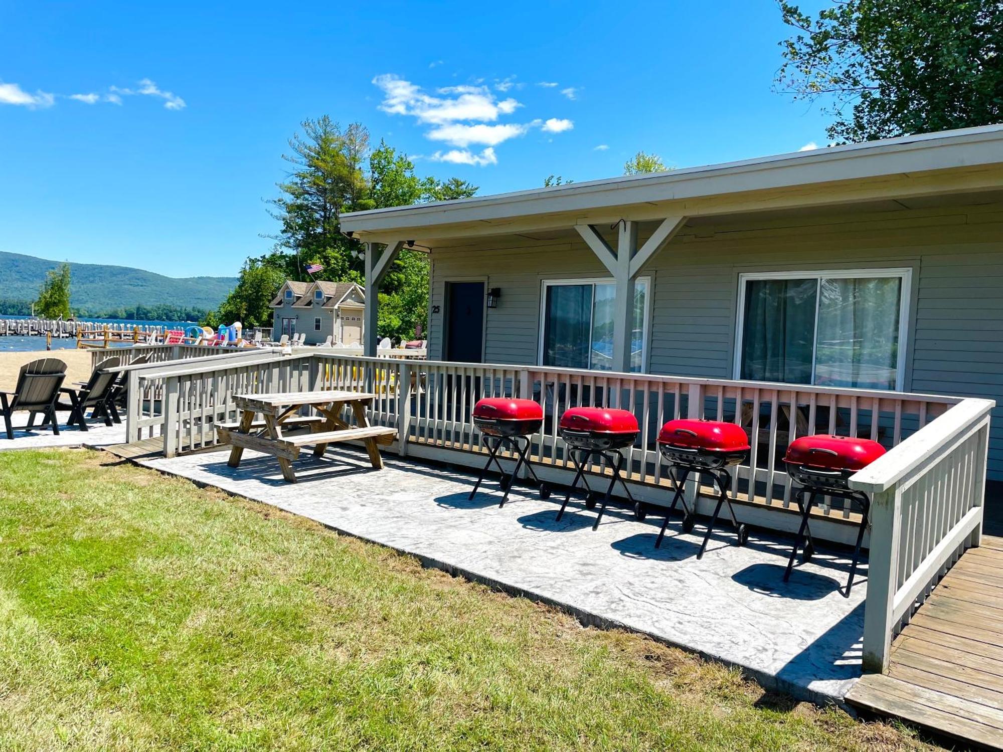 Waters Edge Lodge Lake George Eksteriør bilde